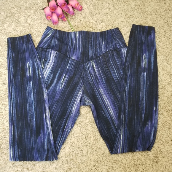 Nike sportswear leggings dri-fit Small - Picture 5 of 5